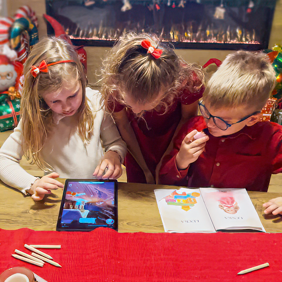 Darčekový kupón (digitálny): Daruj zážitok, daruj interaktívnu rodinnú hru!